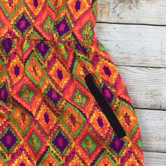 Cute dress - Picture 4 of 8